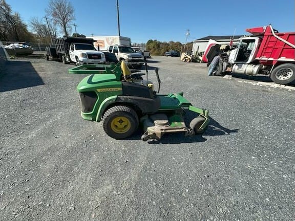 2011 John Deere 997 Equipment Image0