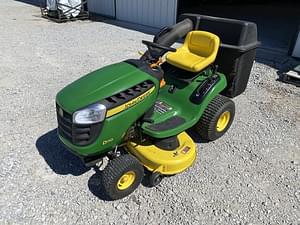 2011 John Deere D110 Image