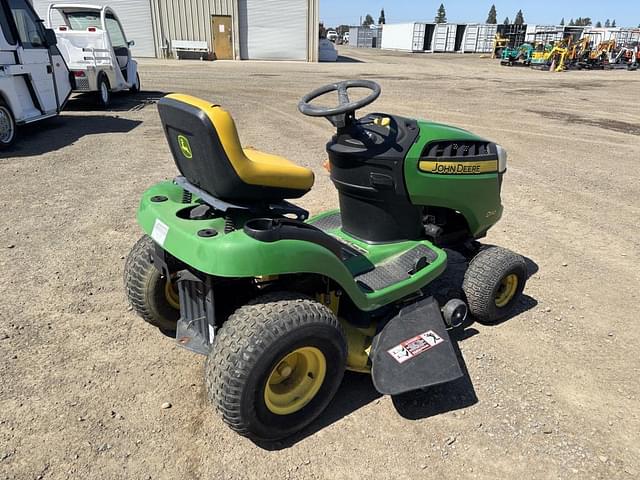 Image of John Deere D110 equipment image 2