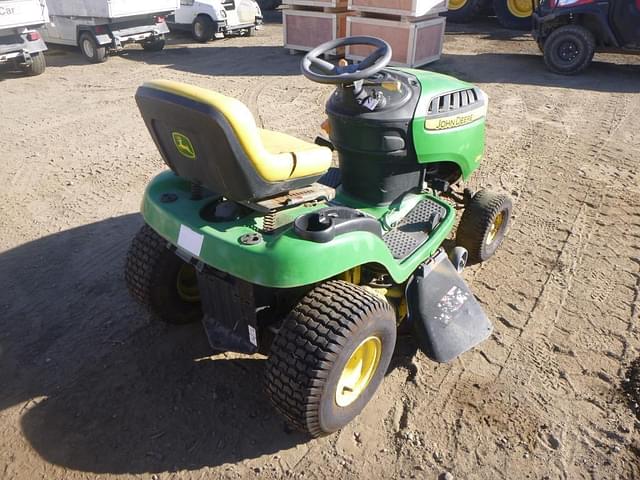 Image of John Deere D110 equipment image 2