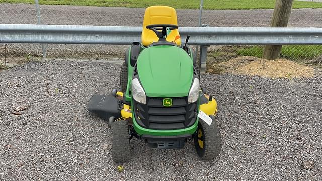 Image of John Deere D140 equipment image 1