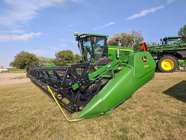 Image of John Deere D450 equipment image 1