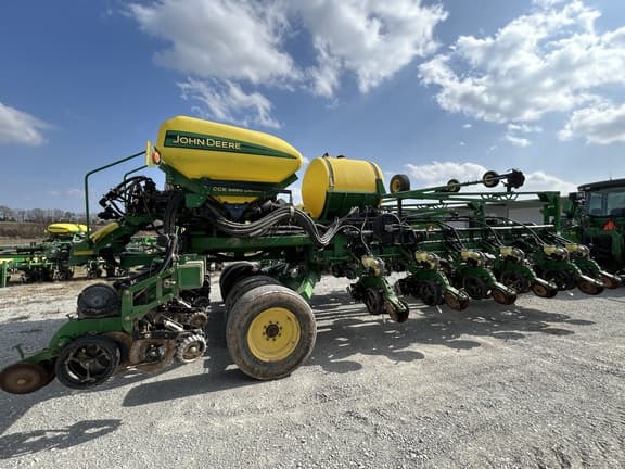 Image of John Deere DB44 equipment image 2