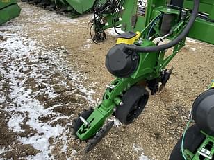 Main image John Deere DB66 8