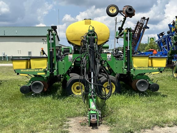 Image of John Deere DB44 equipment image 1