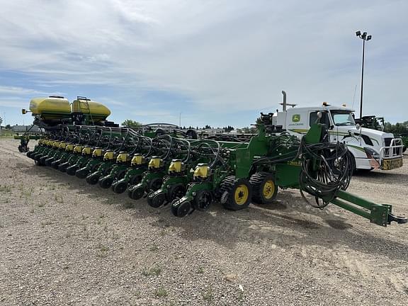 Image of John Deere DB80 Primary image