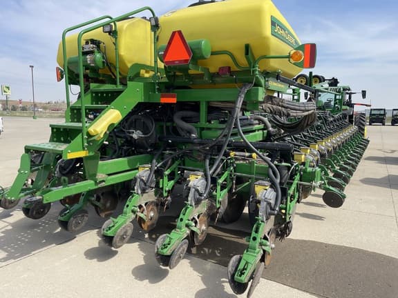 Image of John Deere DB80 equipment image 4