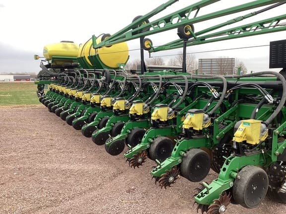 2011 John Deere DB90 Equipment Image0