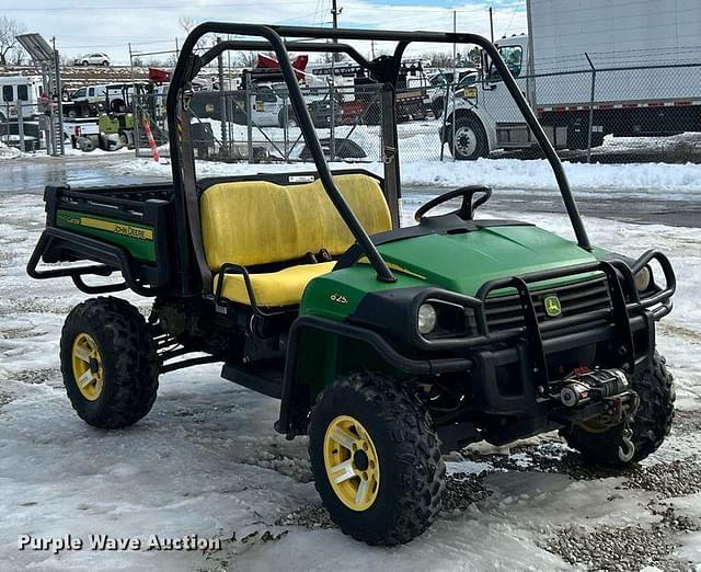 Image of John Deere XUV 625i equipment image 2