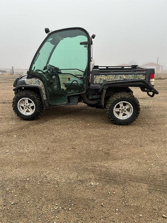 Image of John Deere Gator XUV 825i equipment image 2