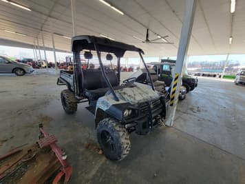 Main image John Deere Gator XUV 825i