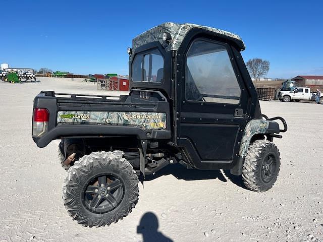 Image of John Deere Gator XUV 825i equipment image 1