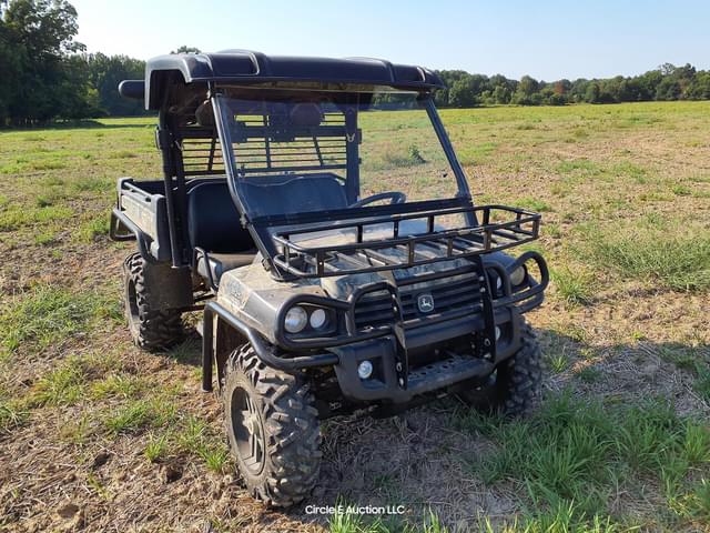 Image of John Deere Gator XUV 825i equipment image 4