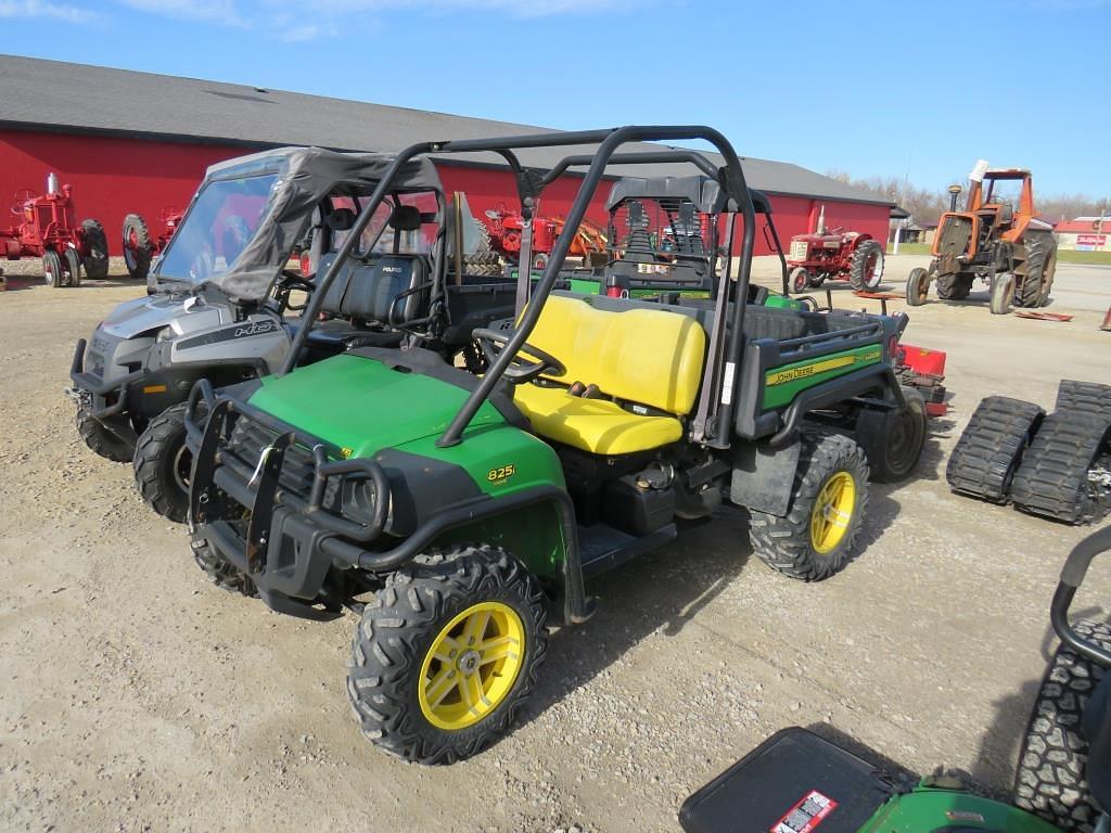 Image of John Deere Gator XUV 825i Primary image