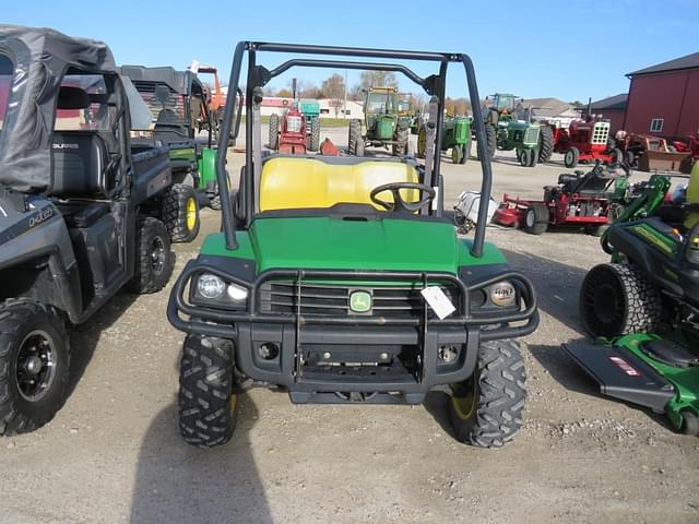 Image of John Deere Gator XUV 825i equipment image 2