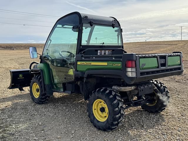 Image of John Deere Gator XUV 825i equipment image 2