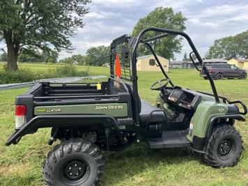 Main image John Deere Gator XUV 825i
