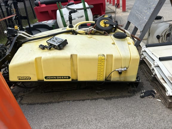 2011 John Deere HD200 Equipment Image0
