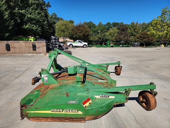 Image of John Deere MX10 equipment image 1