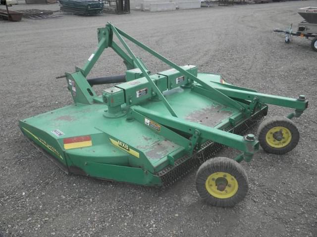 Image of John Deere MX8 equipment image 3