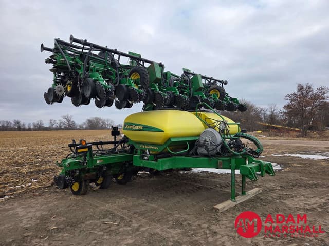 Image of John Deere OM2430 equipment image 1