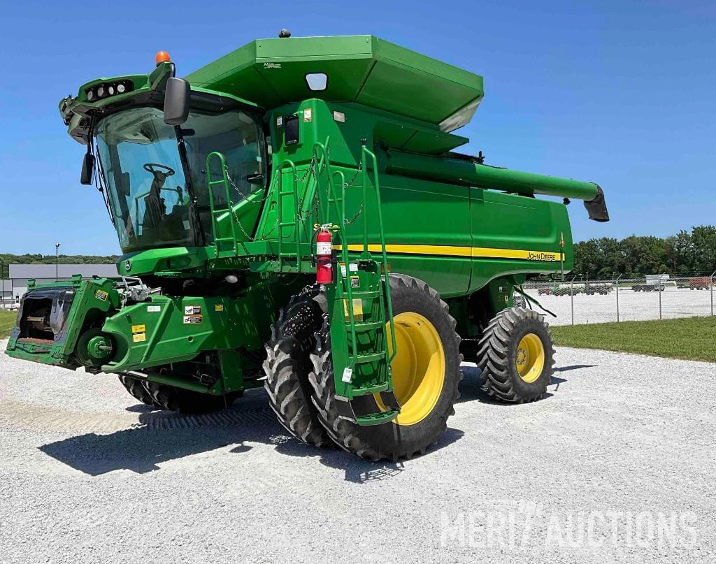 Image of John Deere S550 Primary image
