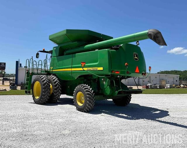 Image of John Deere S550 equipment image 3