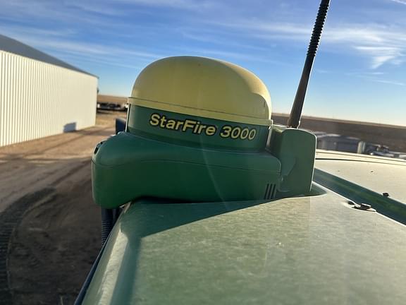 Image of John Deere StarFire 3000 equipment image 2