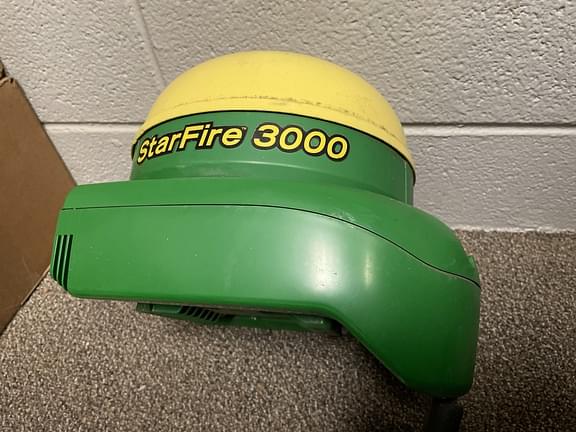 Image of John Deere StarFire 3000 Primary Image