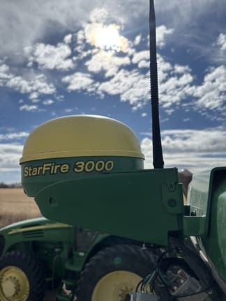 Image of John Deere StarFire 3000 Image 1