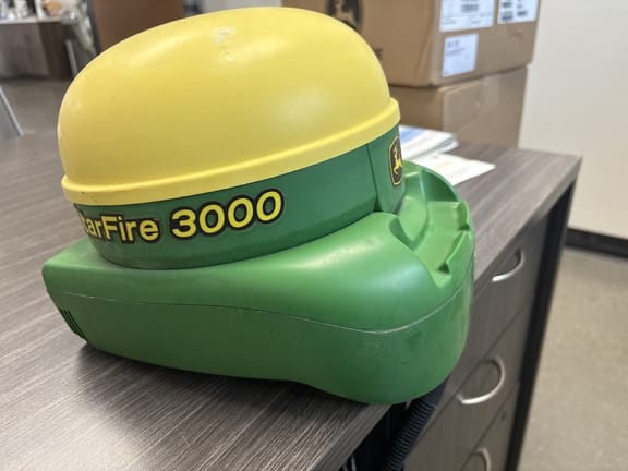 2011 John Deere StarFire 3000 Equipment Image0