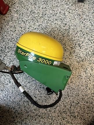 Image of John Deere StarFire 3000 Primary Image