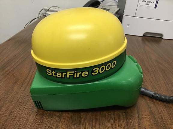 Image of John Deere StarFire 3000 Primary image