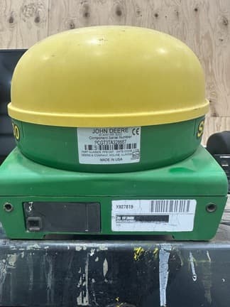 Image of John Deere StarFire 3000 Image 1