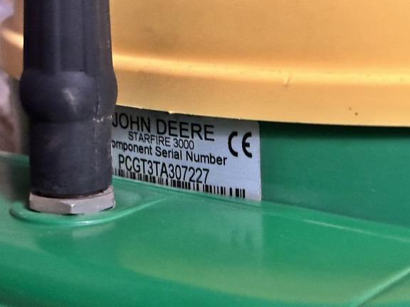 Image of John Deere StarFire 3000 Image 1