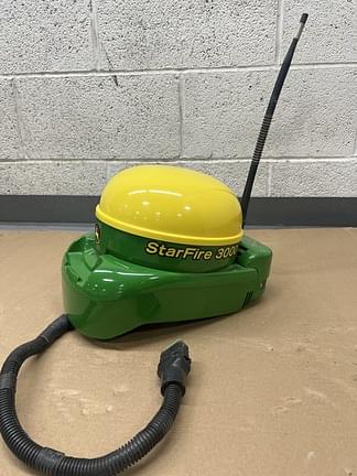 Image of John Deere StarFire 3000 Image 0