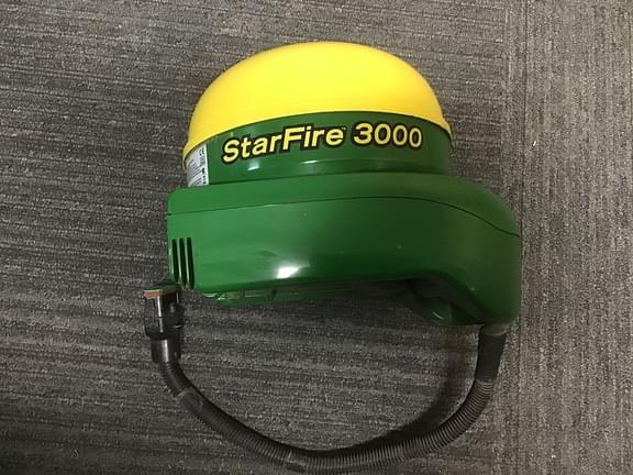 Image of John Deere StarFire 3000 Primary image