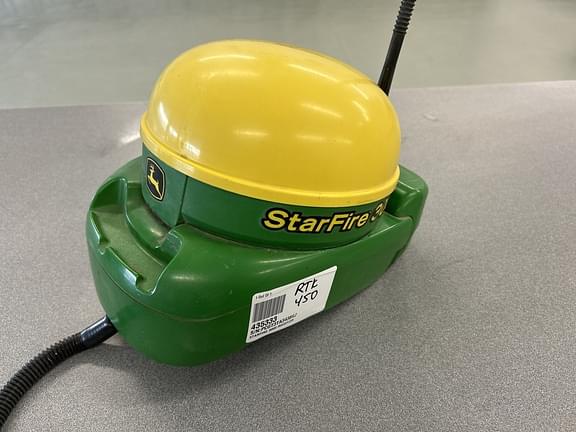 Image of John Deere StarFire 3000 Image 0