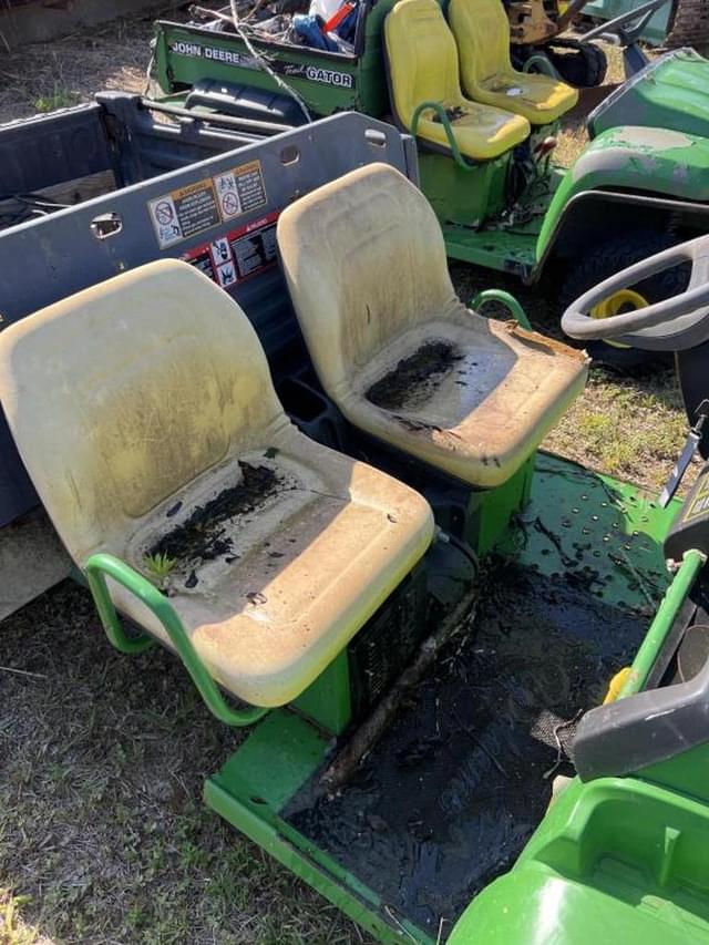 Image of John Deere Gator equipment image 4