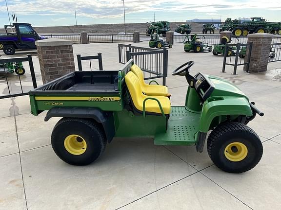 Image of John Deere Gator TS 4x2 equipment image 3