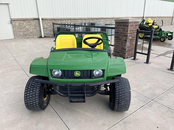 Image of John Deere Gator TS 4x2 equipment image 1