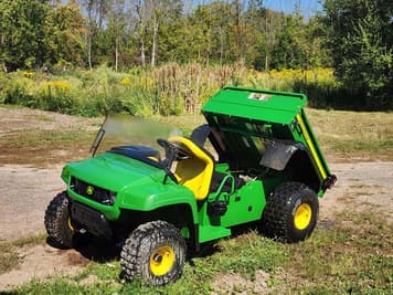 Main image John Deere Gator TS 4x2