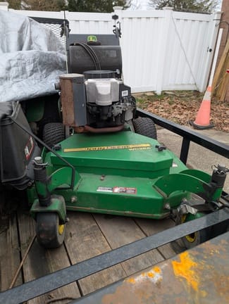 2011 John Deere WG36A Equipment Image0