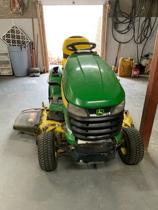 Image of John Deere X300 equipment image 1