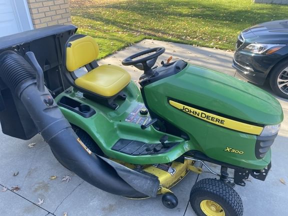 Main image John Deere X300