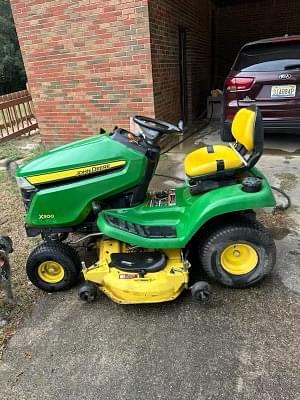 Image of John Deere X300 equipment image 1