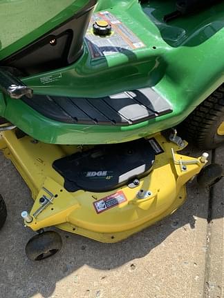 Image of John Deere X300 equipment image 2