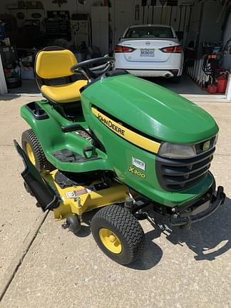 Image of John Deere X300 Primary image