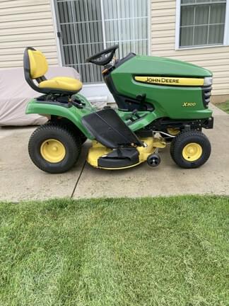 Image of John Deere X300 Primary image