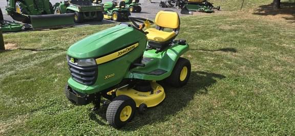 Image of John Deere X300 equipment image 1